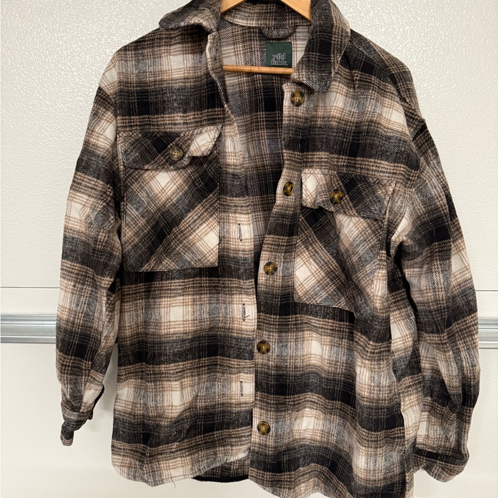 Wild Fable Black and Cream Plaid Shirt Jacket